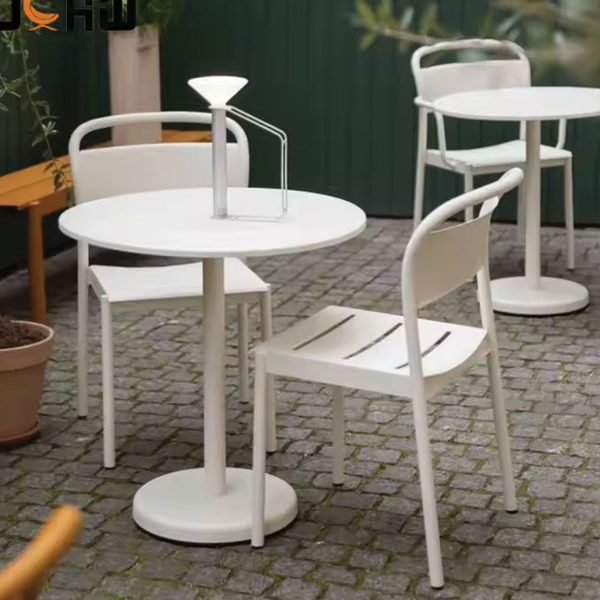 SASSARI Table - Image 6